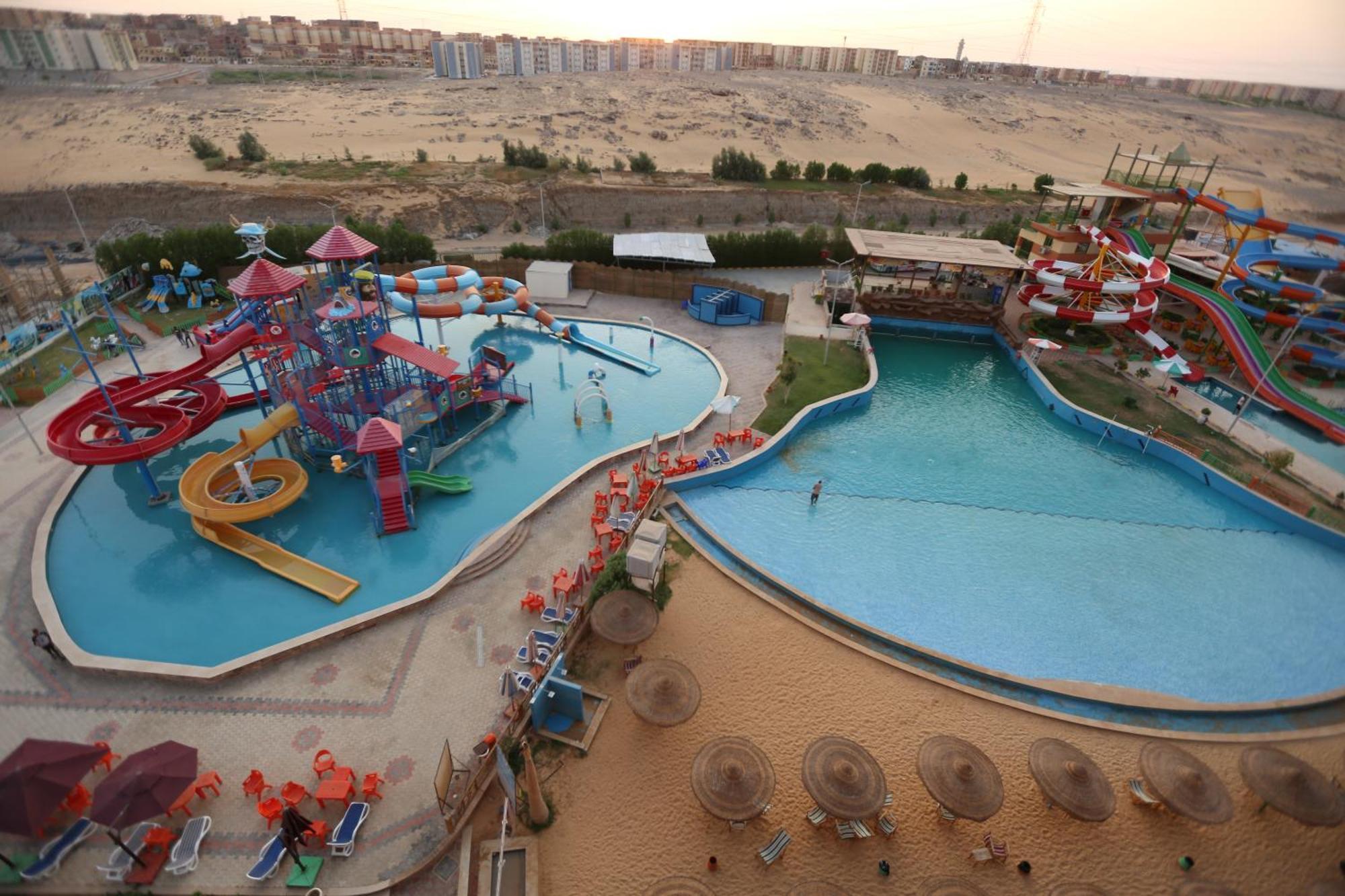 Marina Aqua Park Hotel Aswan Exteriör bild